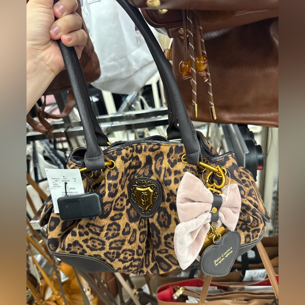 Leopard Print Handbag with Pink Bow